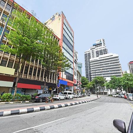 Super Oyo 90572 J Hotel Masjid India กัวลาลัมเปอร์ ภายนอก รูปภาพ