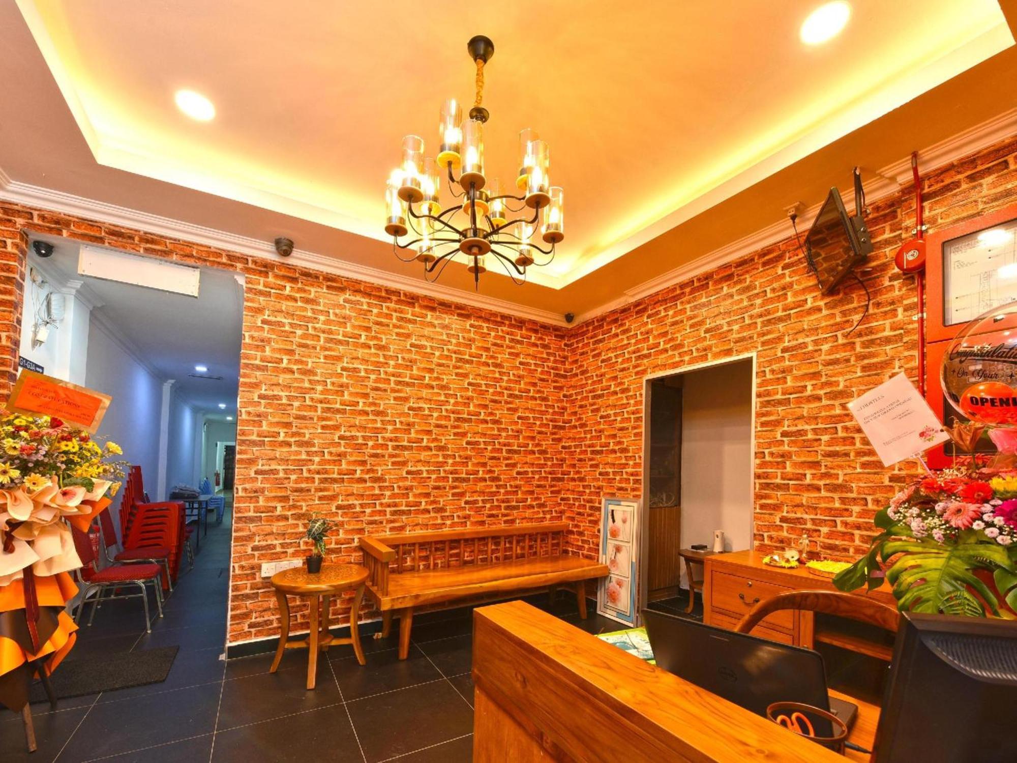 Super Oyo 90572 J Hotel Masjid India กัวลาลัมเปอร์ ภายนอก รูปภาพ